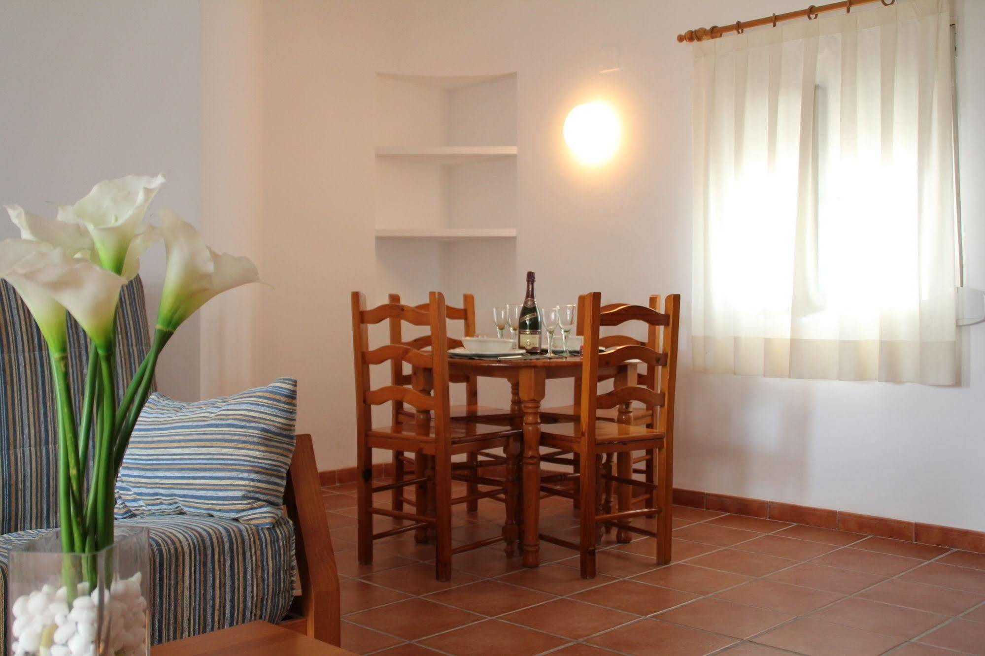 ホテルBungalows El Arenal Jávea エクステリア 写真