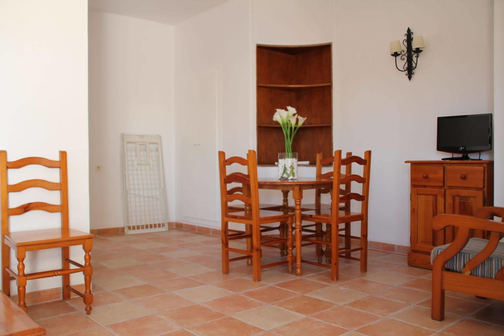 ホテルBungalows El Arenal Jávea エクステリア 写真