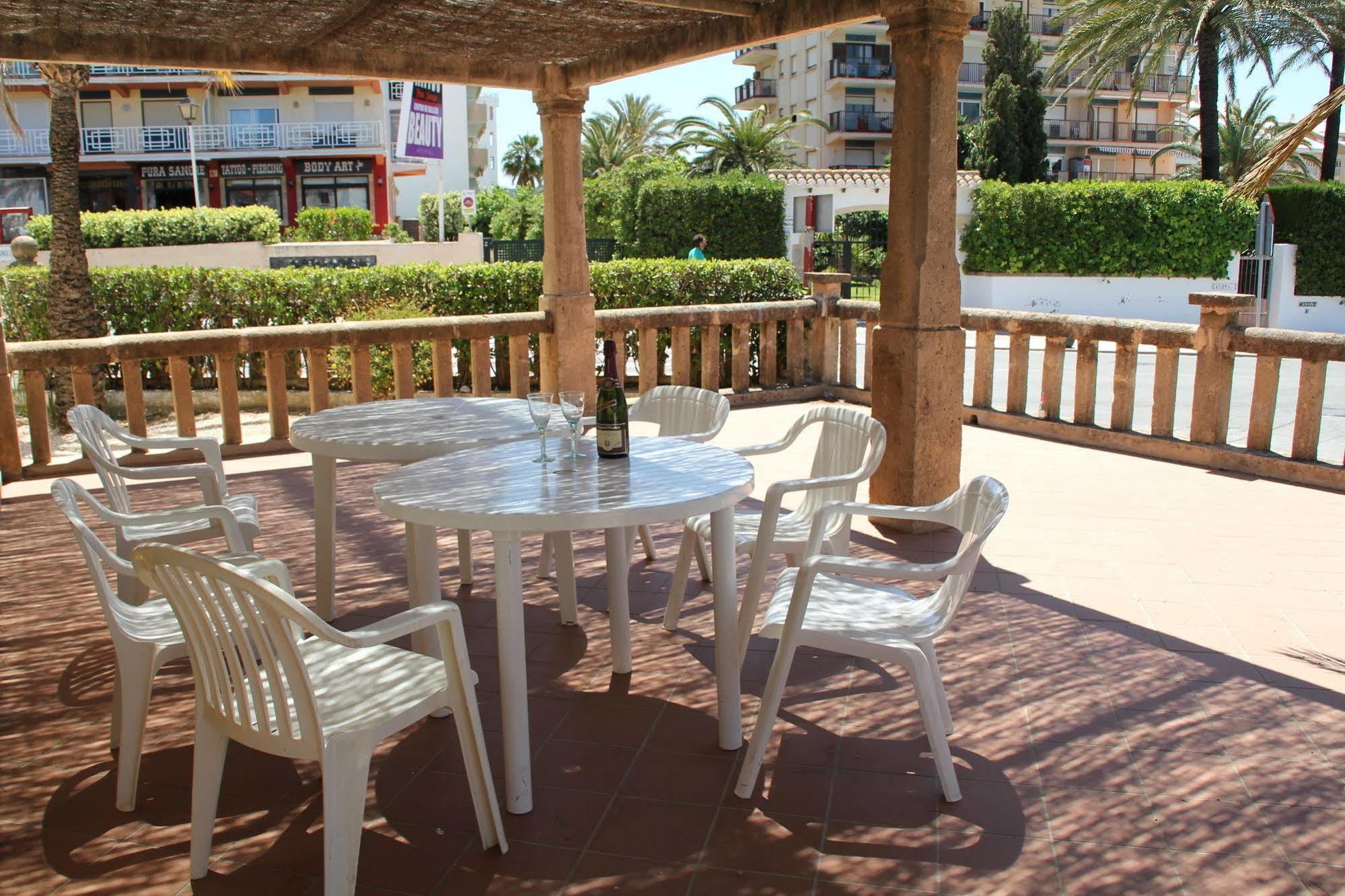 ホテルBungalows El Arenal Jávea エクステリア 写真