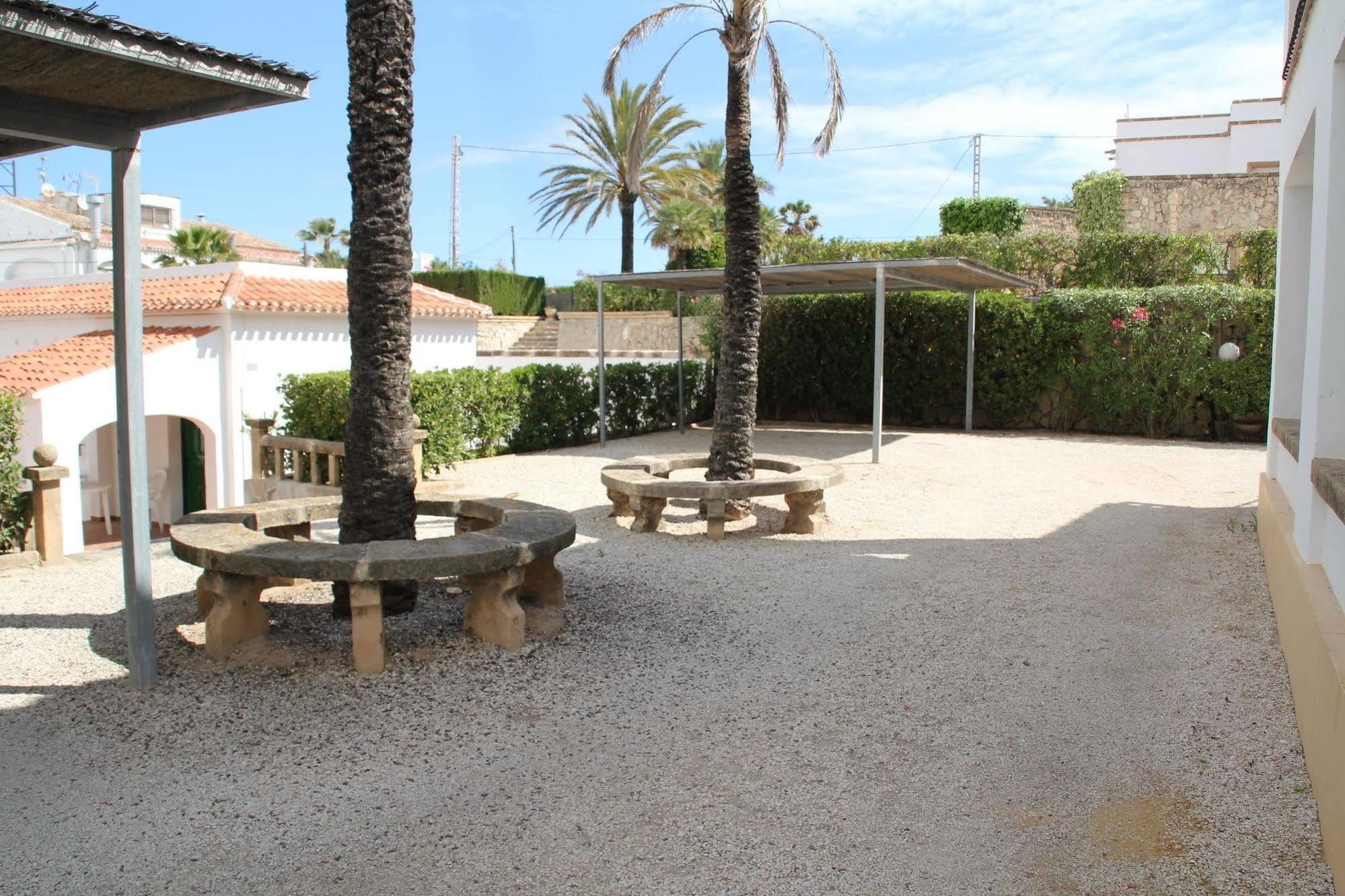 ホテルBungalows El Arenal Jávea エクステリア 写真